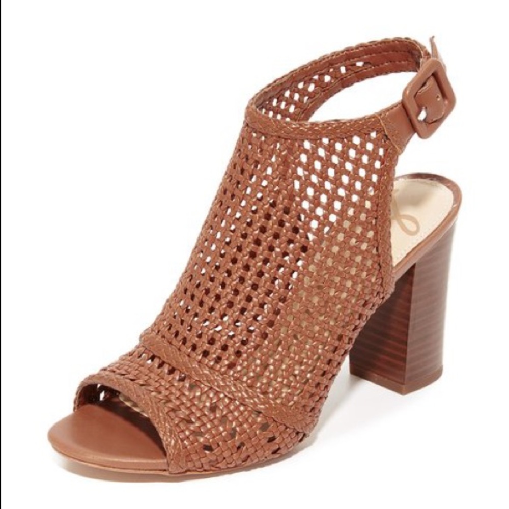 GUC Sam Eldeman tan shoes.
